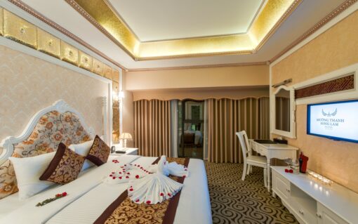 Khách sạn Mường Thanh Sông Lam - Hạng phòng Club Suite
