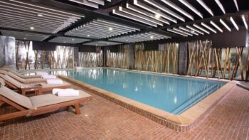 Muong Thanh Holiday Da Lat Ho boi