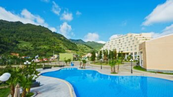 Muong Thanh Holiday Moc Chau Ho Boi