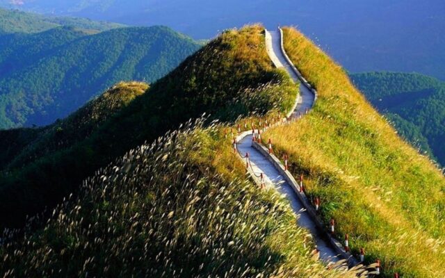 Song Lung Khung Long Binh Lieu