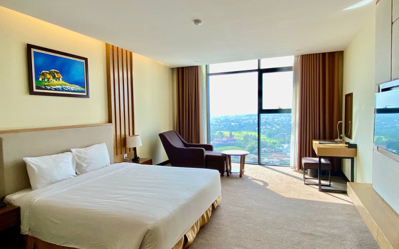 Mường Thanh Luxury Buôn Ma Thuột - Deluxe King Mường Thanh Luxury Buôn Ma Thuột - Deluxe King