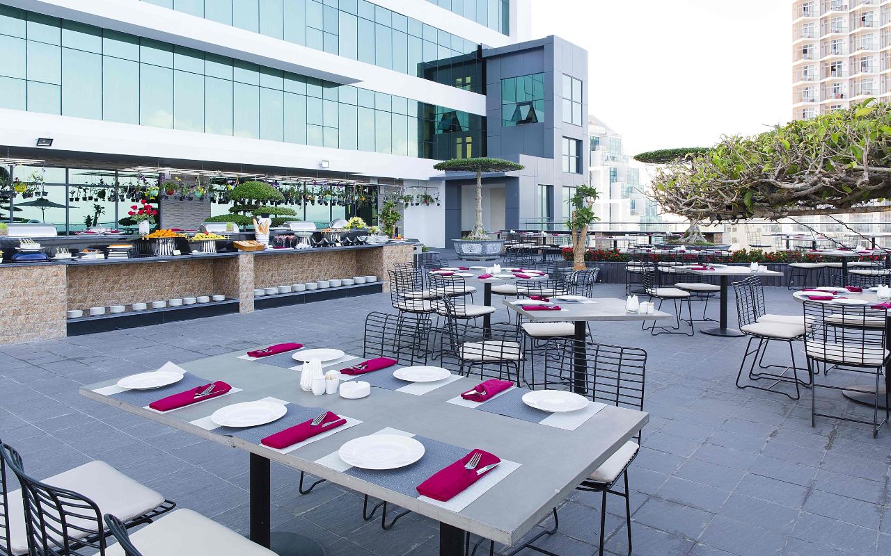 Mường Thanh Luxury Nha Trang - Nhà hàng Hòn Gốm Mường Thanh Luxury Nha Trang - Nhà hàng Hòn Gốm