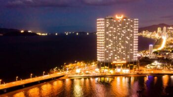 Khách sạn Mường Thanh Luxury Khánh Hòa 1